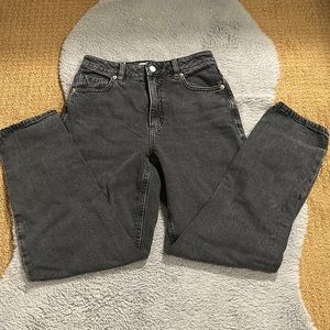 Dynamite Claudia Mom Jean!